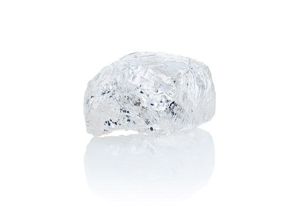 Главный лот аукциона 2021 года – алмаз весом 242,31 карата